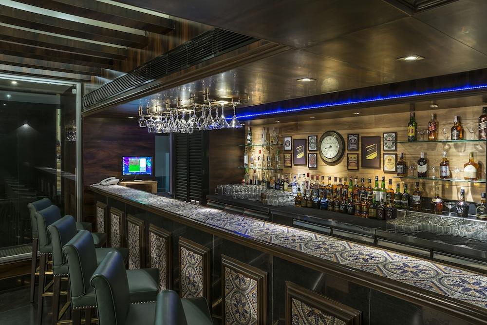 Gcc Hotel And Club Mira-Bhayandar Extérieur photo